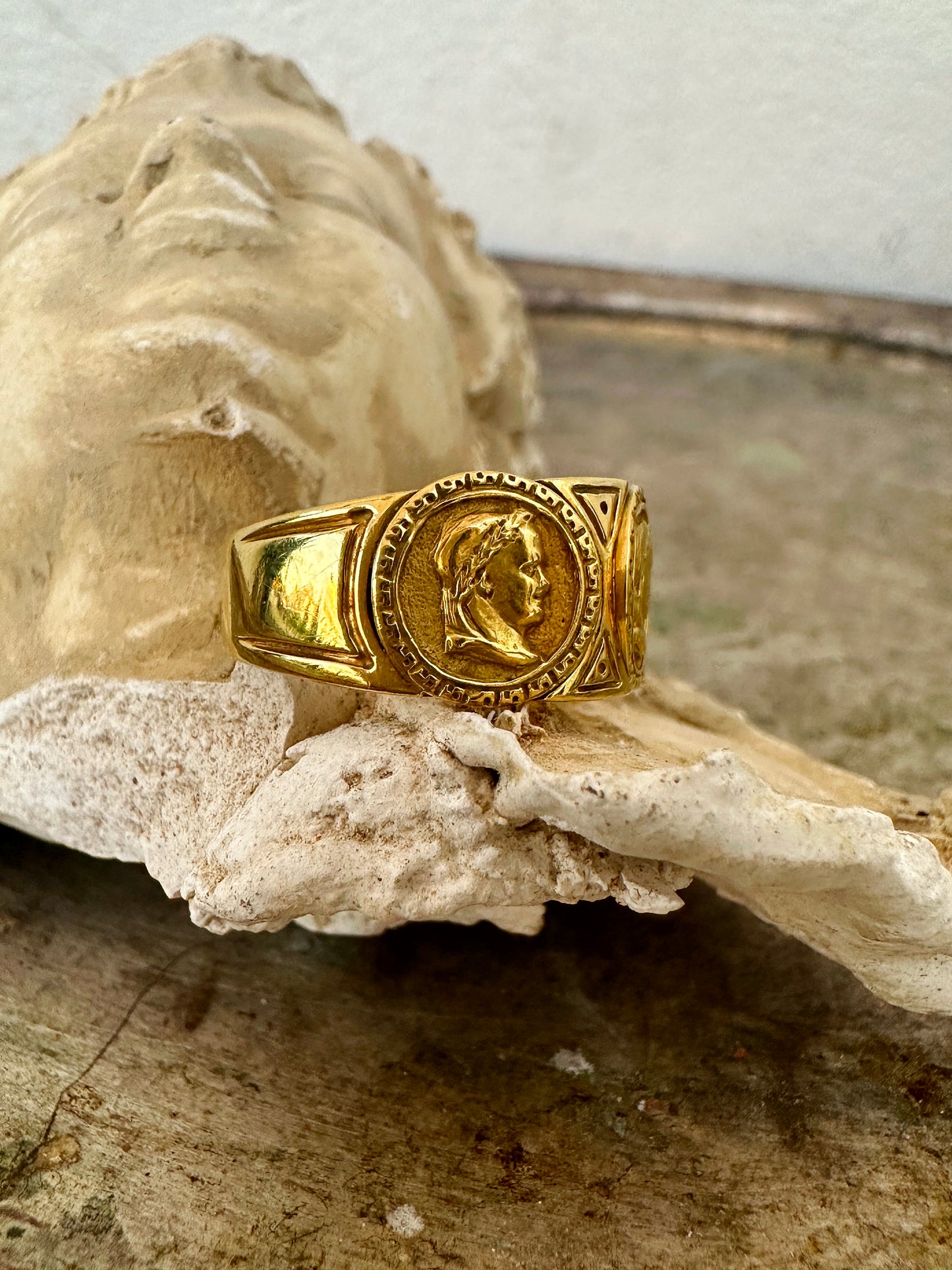 III Graces Signet Ring