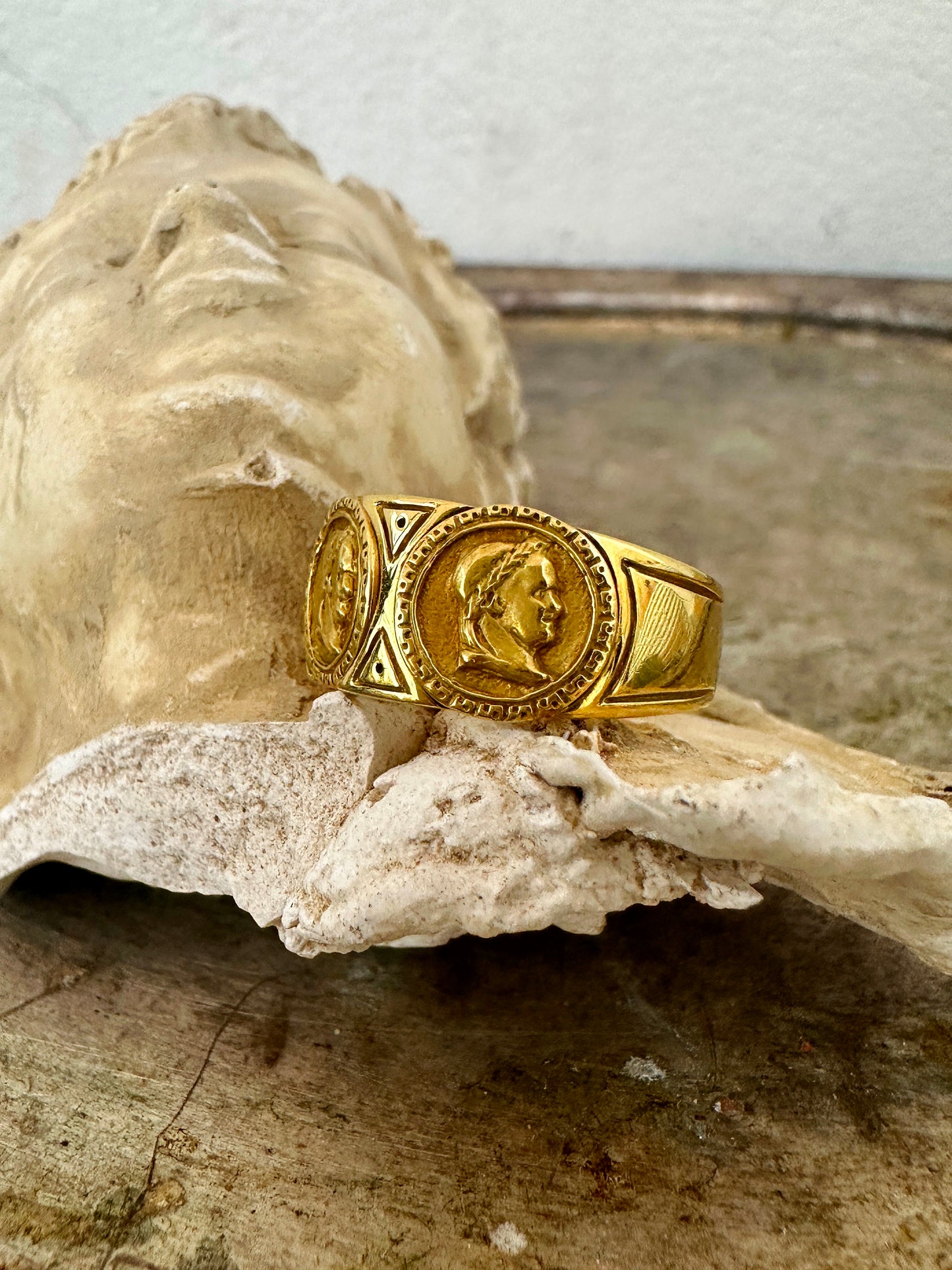 III Graces Signet Ring