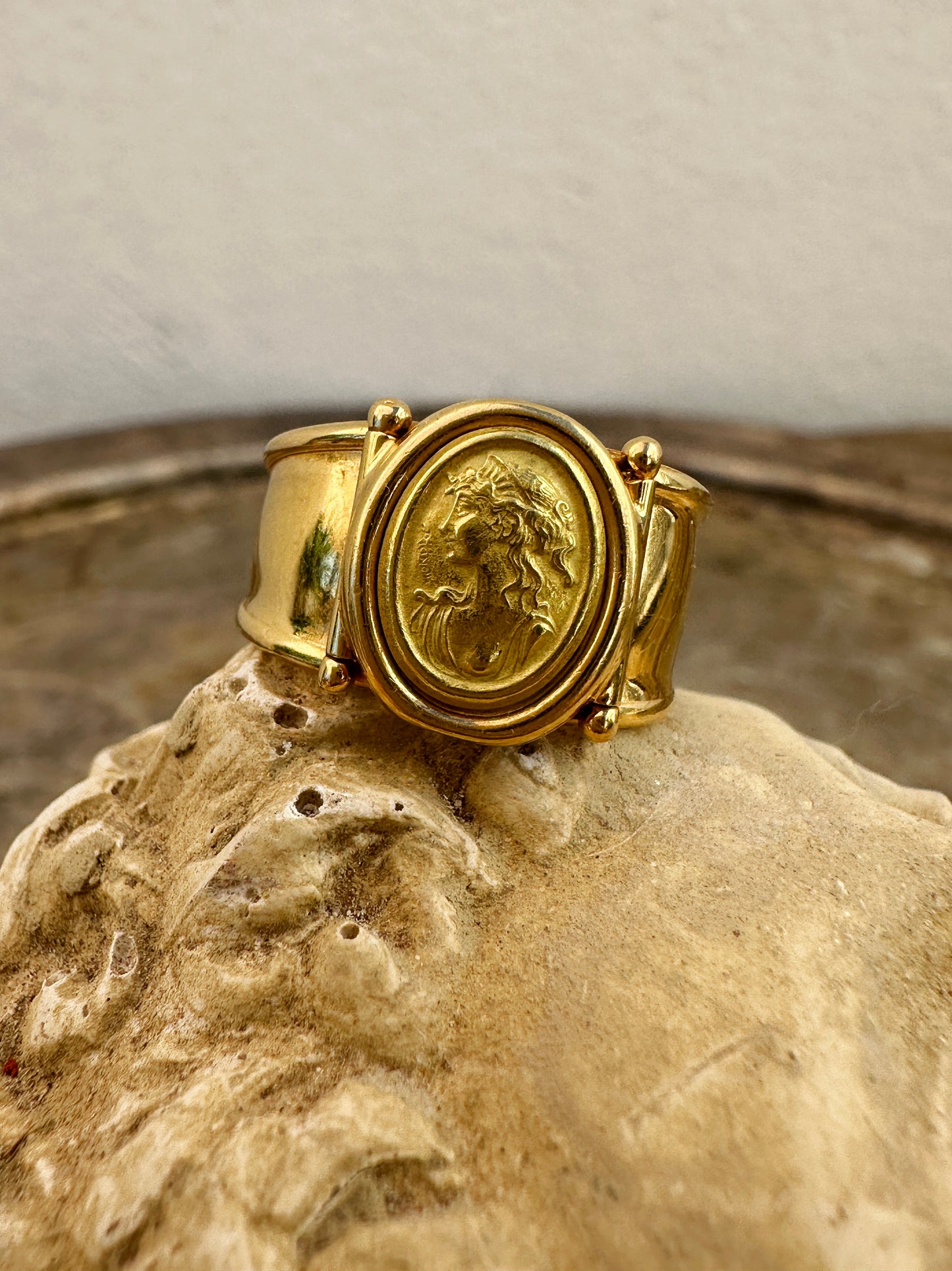 Aphrodite Cuff Ring