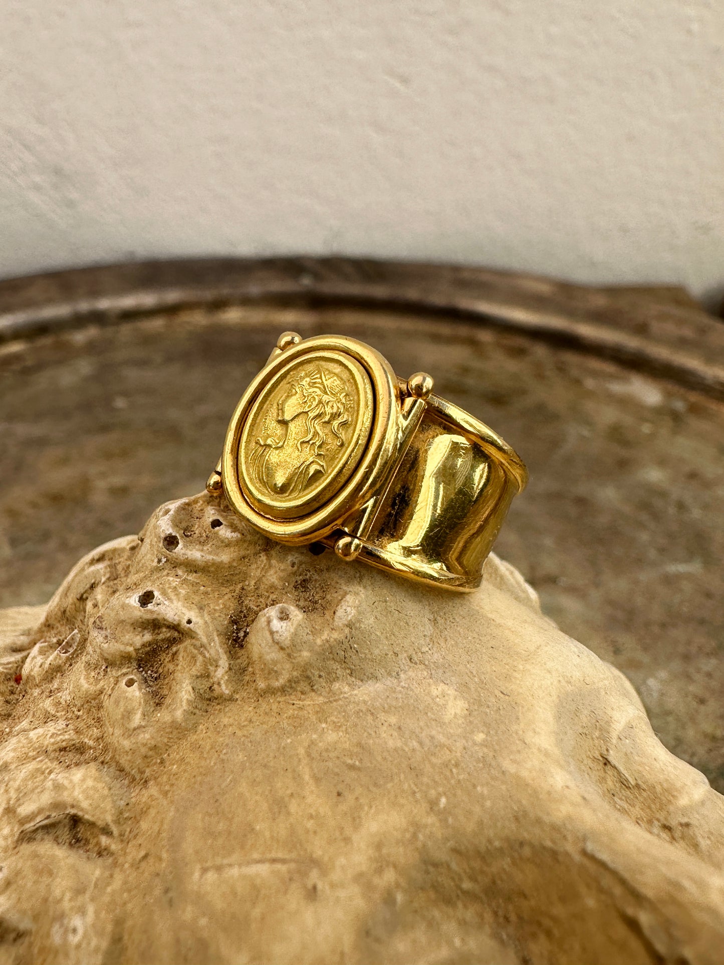 Aphrodite Cuff Ring